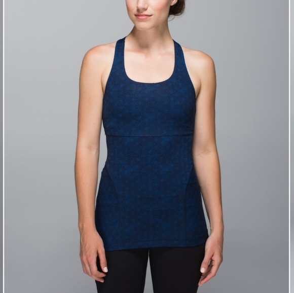 Lululemon Power Up Tank  - Picture 4 of 13